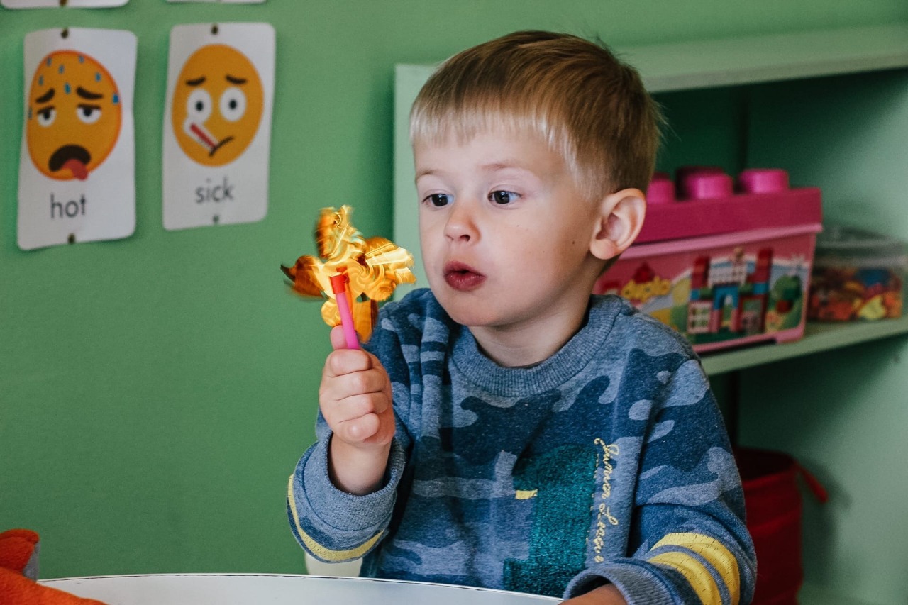 Хотите узнать, как мы живем в нашей Маленькой Англии? Рассказываем!